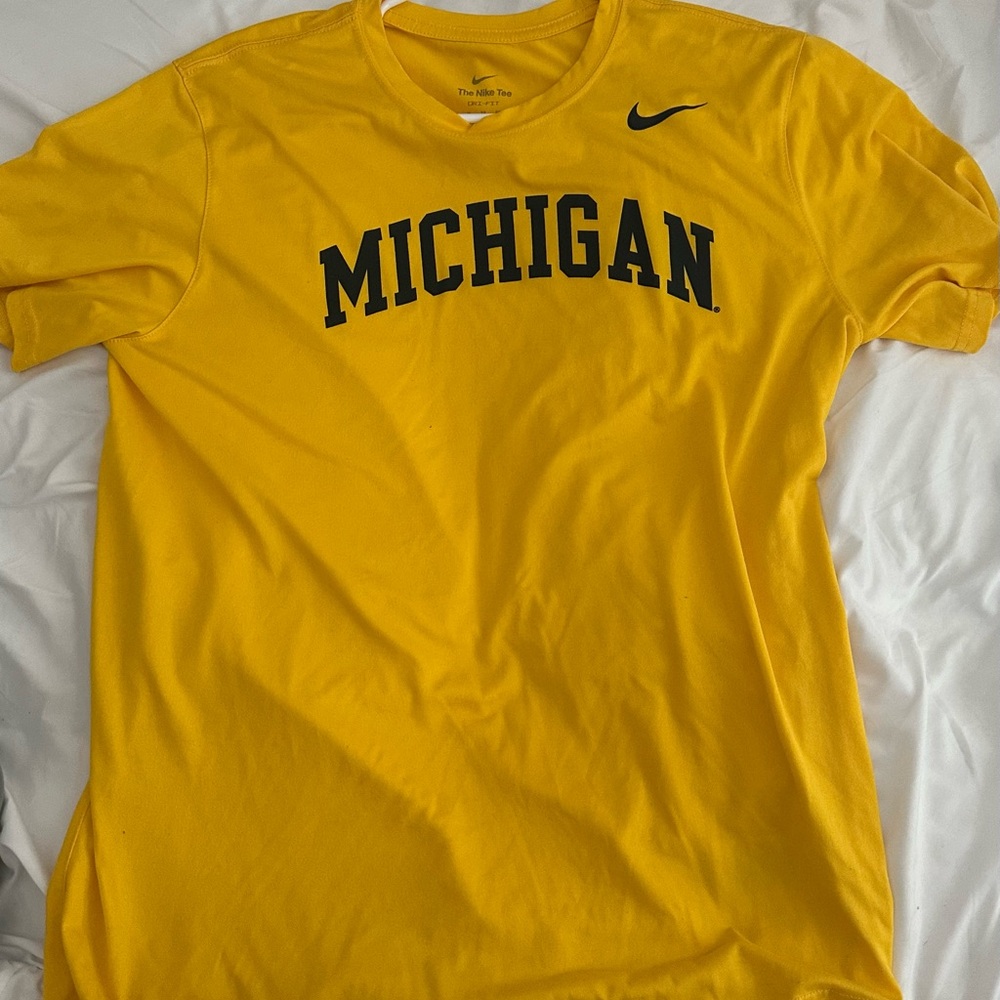 Nike Michigan Men's Yellow T-Shirt